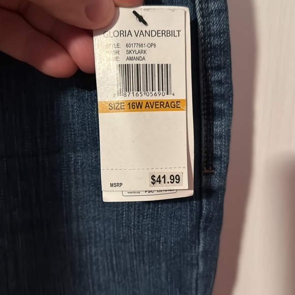 Gloria Vanderbilt NWT Amanda Women's Jeans Denim Size 16 W with Skylark Wash - Picture 4 of 14